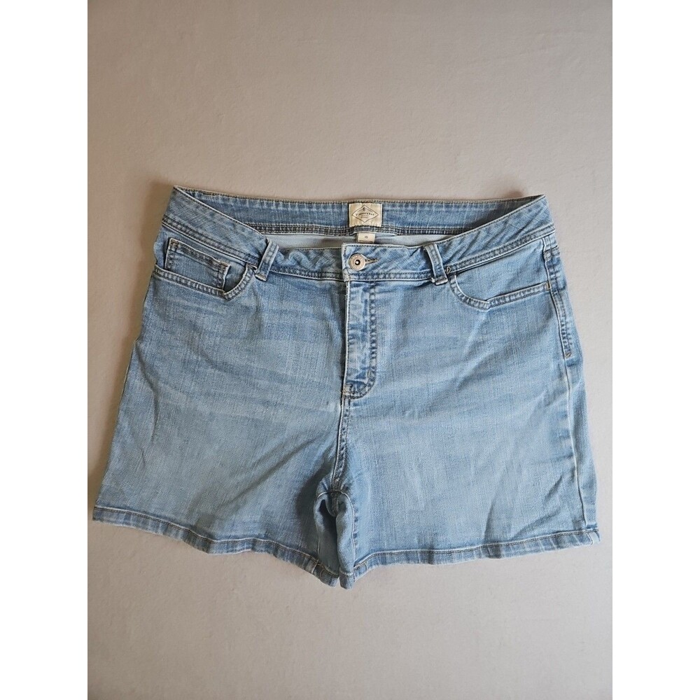 Women's St. John's Bay Light Wash Stretch Size 16 Hemmed Shorts